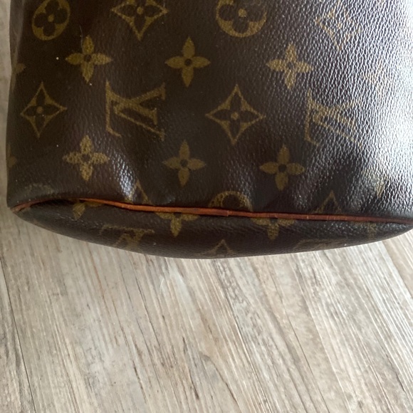 Louis Vuitton Speedy 30 - Picture 9 of 11